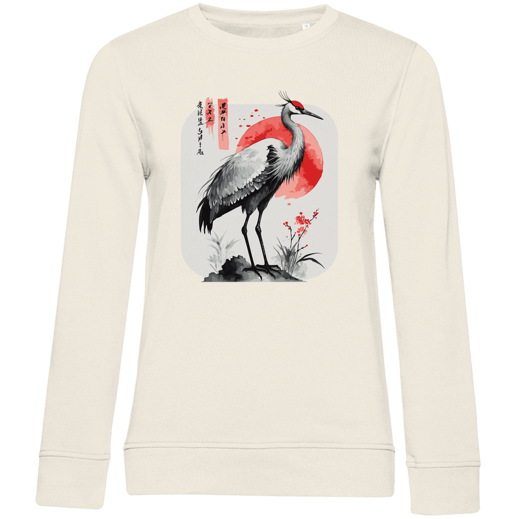 Damen Sweatshirt „Red Sun Crane“ aus Bio-Baumwolle in Offwhite (Beige) – Zen-inspiriertes Kranichmotiv mit roter Sonne im traditionellen Sumi-e Stil, ideal für einen ruhigen, minimalistischen Alltagslook