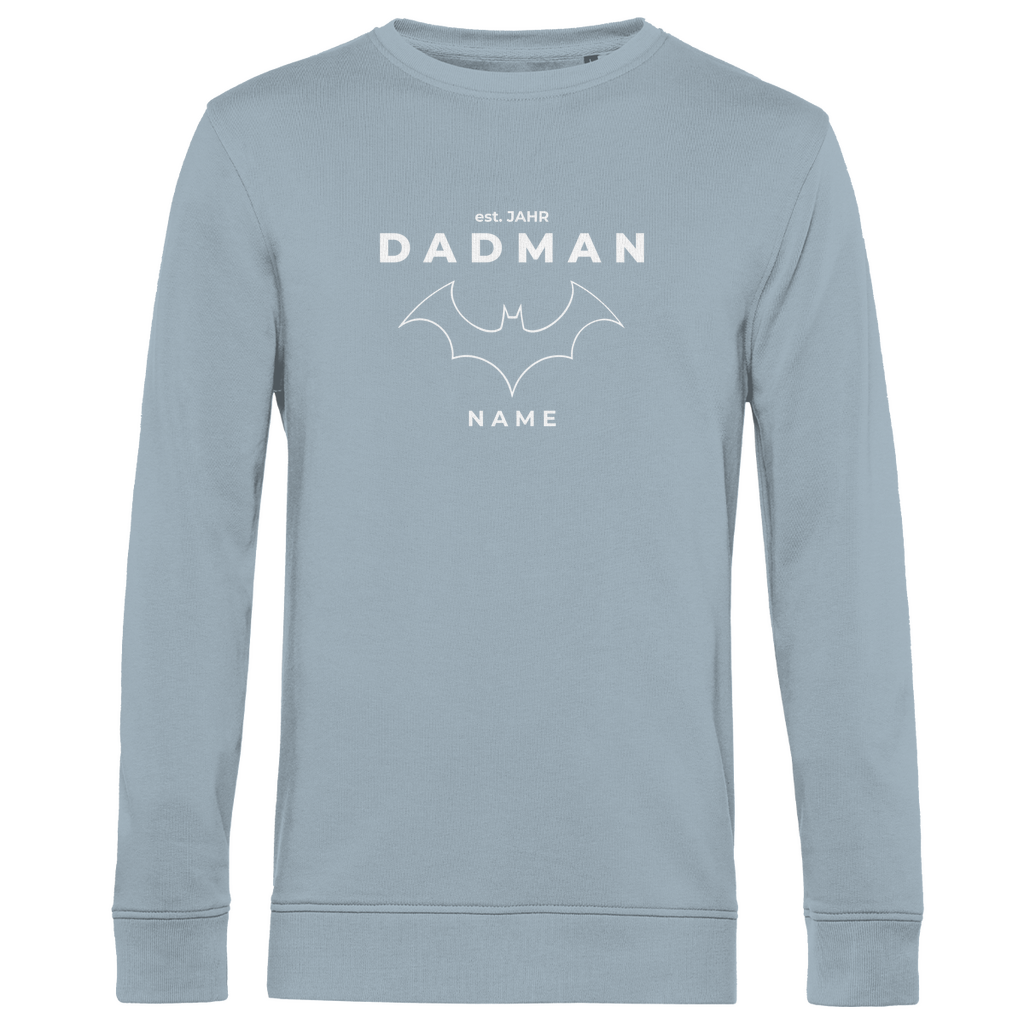Sweatshirt Herren „Superheld Origins“ personalisierbar aus Bio-Baumwolle in Blau – dezentes Superhelden-Design mit Rundhals, für Papas mit Stil