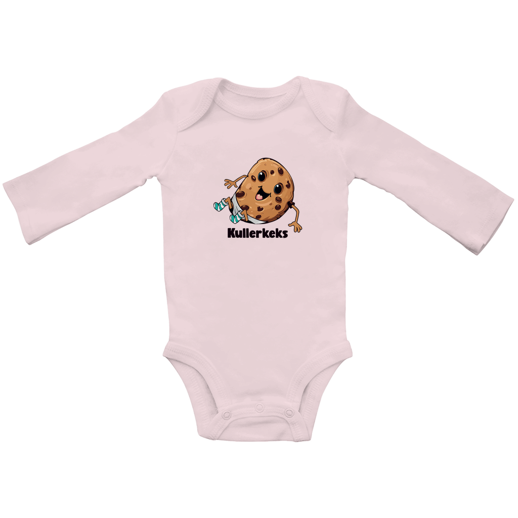 Baby Langarm-Body "Kullerkeks" in Rosa aus 100% Bio-Baumwolle mit fröhlichem Keks-Motiv, weicher Interlock-Verarbeitung und hautfreundlichen nickelfreien Druckknöpfen.