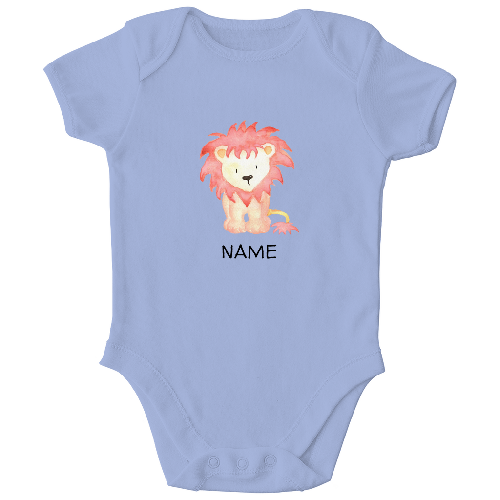 Baby Kurzarm Body "Little Lion" mit Löwen Motiv in Hellblau: Verspielter Löwe mit wilder Mähne, personalisierbar mit Wunschname