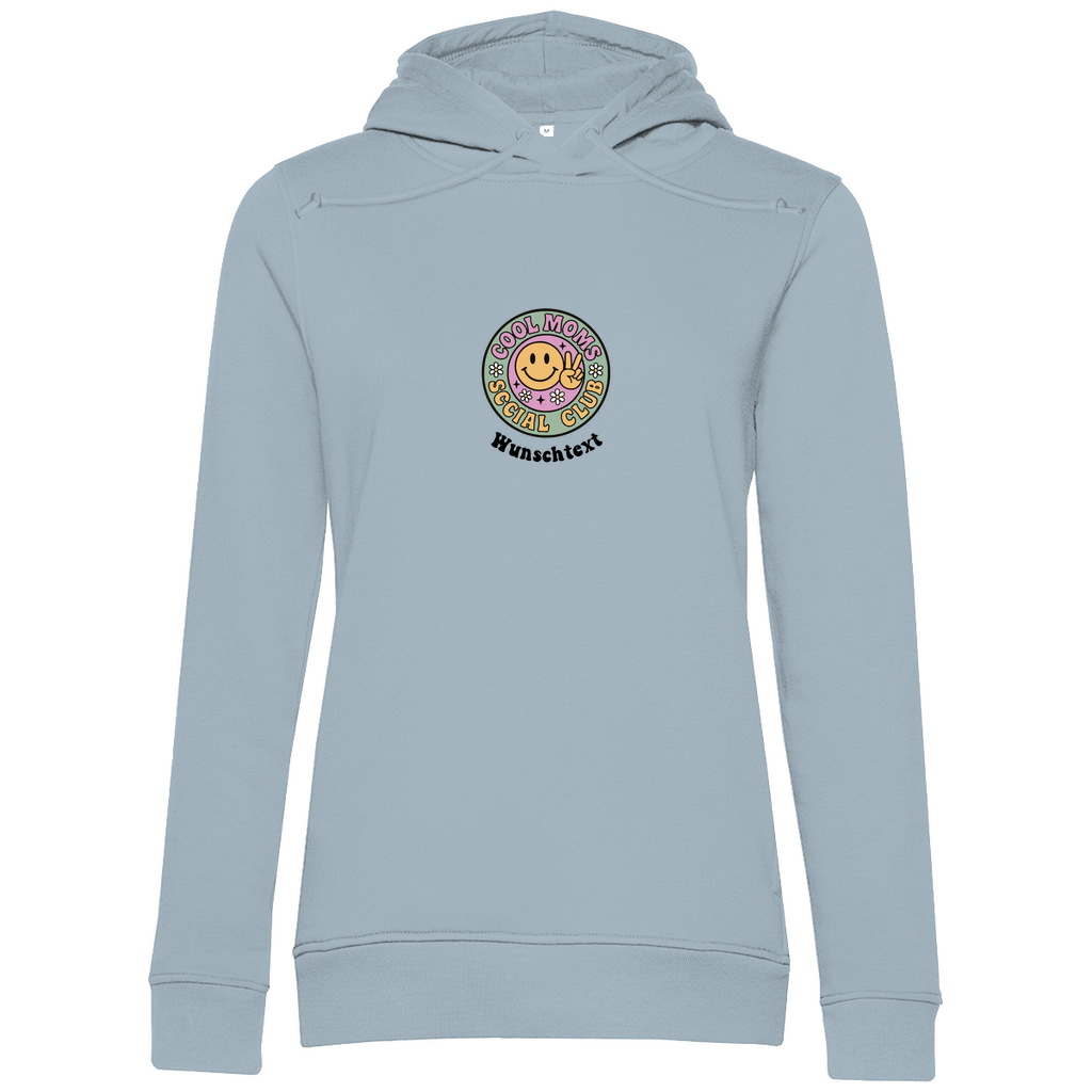 Damen Hoodie „Cool Moms Social Club“ personalisierbar mit Frontprint aus Bio-Baumwolle in Blau – Club-Design mit Wunschtext