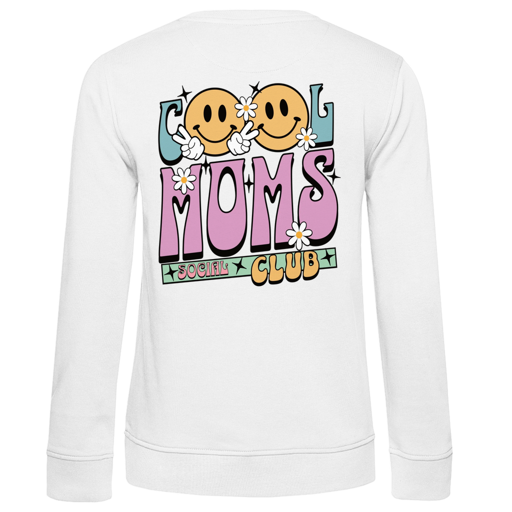Damen Sweatshirt „Cool Moms Social Club“ personalisierbar mit Rückenprint aus Bio-Baumwolle in Weiß – großer Retro-Schriftzug „Cool Moms“ mit floralen Details
