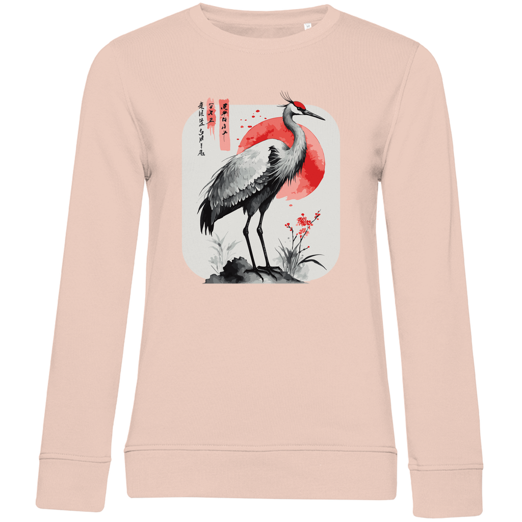 Damen Sweatshirt „Red Sun Crane“ aus Bio-Baumwolle in Rosa (Altrosa) – Zen-inspiriertes Kranichmotiv mit roter Sonne im traditionellen Sumi-e Stil, ideal für einen ruhigen, minimalistischen Alltagslook
