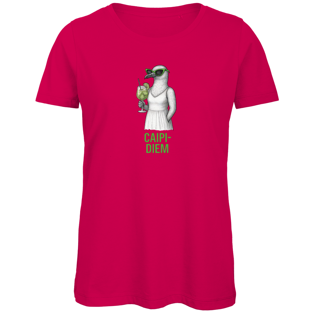 Damen T-Shirt „Caipi-Diem“ aus Bio-Baumwolle in Magenta Pink – Sommerprint mit Möwe, Sonnenbrille und Caipirinha