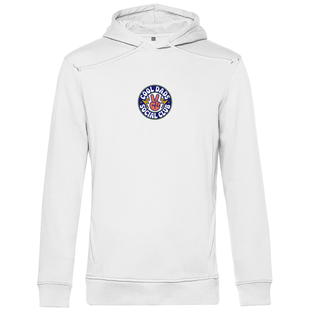 Hoodie Herren "Cool Dads Social Club" aus Bio-Baumwolle in Weiß mit Club-Badge auf der Brust – Statement-Pullover für moderne Väter